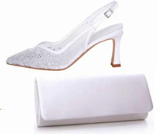 SCARPE E BORSETTE CREATE SU MISURA, FATTE A MANO ACCESSORI ELEGANTI PER LA DONNA