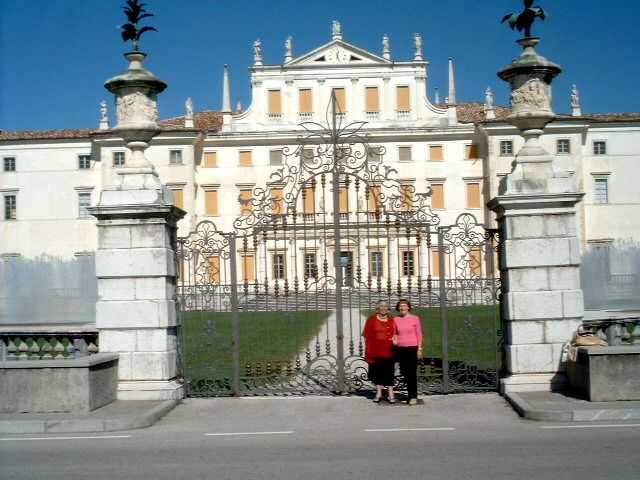 VILLA MANIN