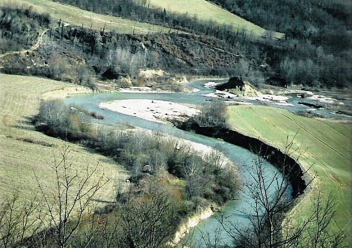 Un ansa del fiume Chiascio