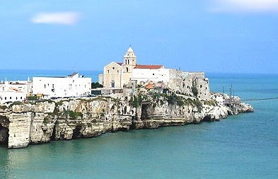 VIESTE il paese sul mare
Viallaggio Sabbiadoro in Puglia